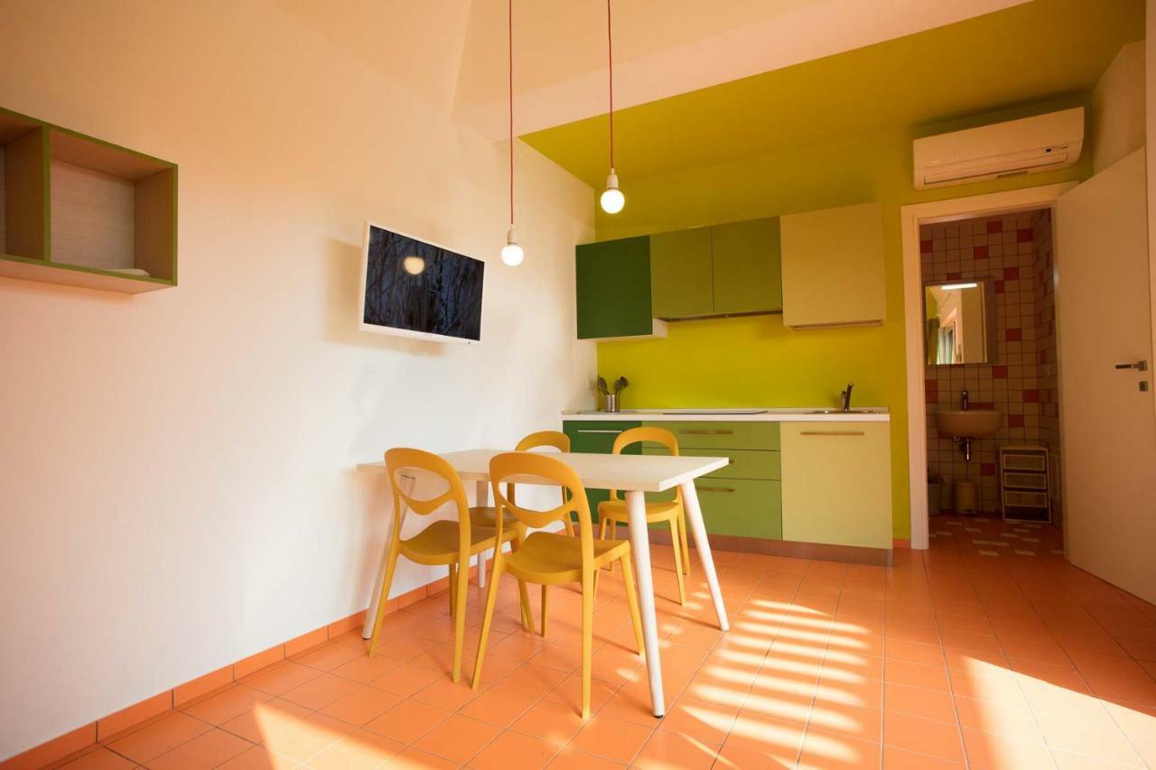Camping Continental Hotel Bardolino Exterior photo