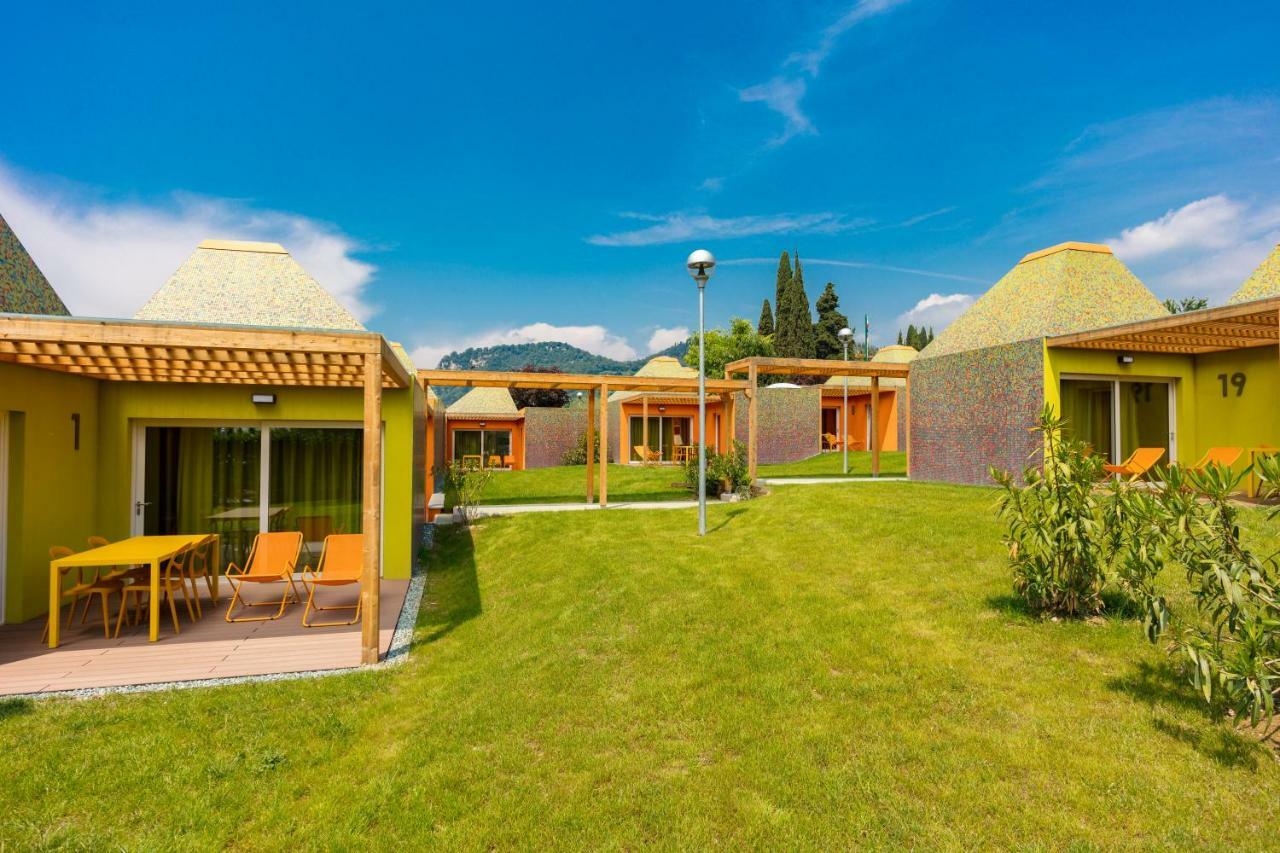 Camping Continental Hotel Bardolino Exterior photo