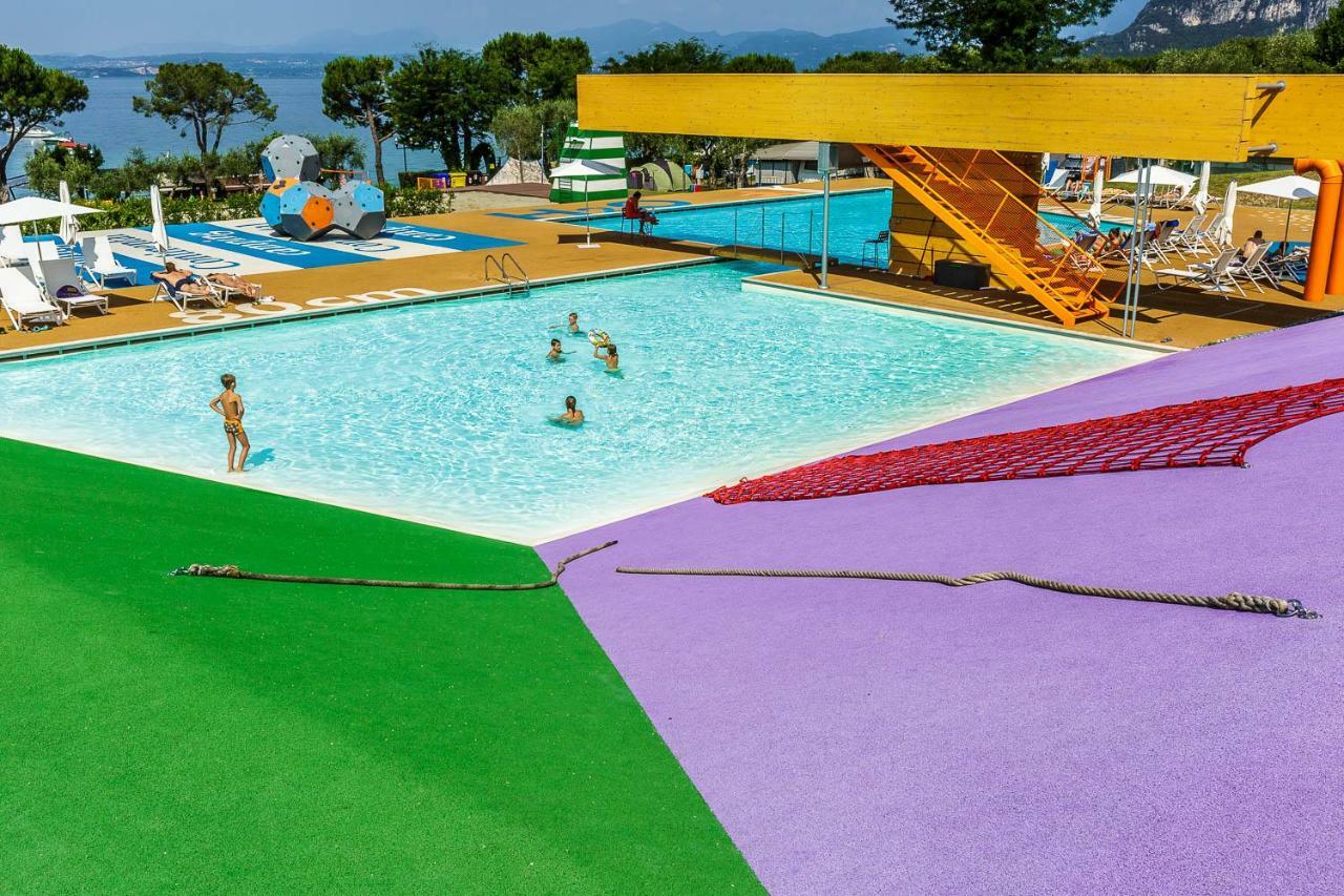 Camping Continental Hotel Bardolino Exterior photo